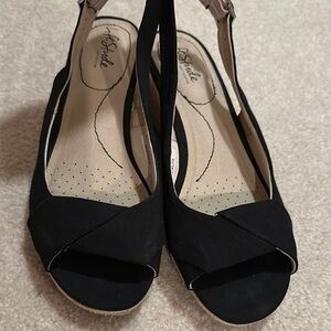 Life Stride Black Wedge Slingback Shoes